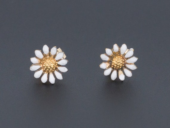 Daisy Earrings | Antique Daisy Earrings | Enamel D