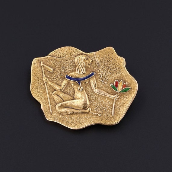 Vintage Egyptian Revival Brooch of 18k Gold by Un… - image 1