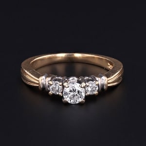 Anillo de compromiso vintage con diamantes en oro de 14 k
