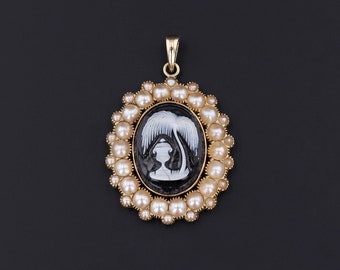 Victorian Mourning Pendant of 14k Gold