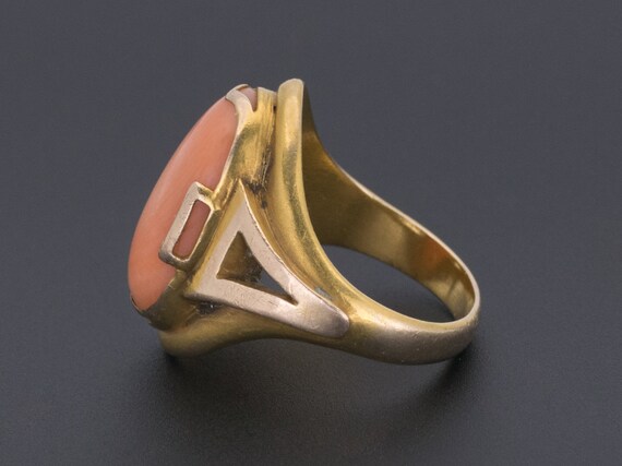 Vintage Coral Ring of 14k Gold - image 3