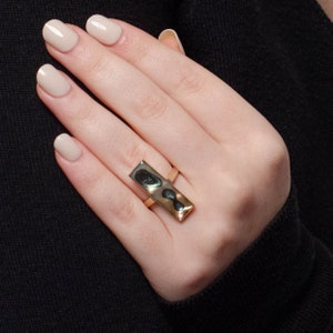 Mother of Pearl Ring of 14k Gold image 5