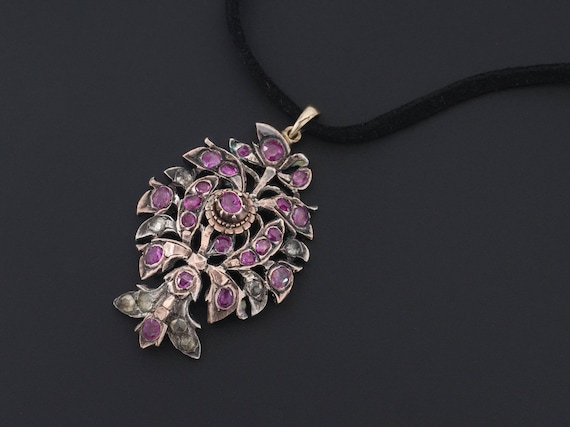 Ruby antique necklace deals