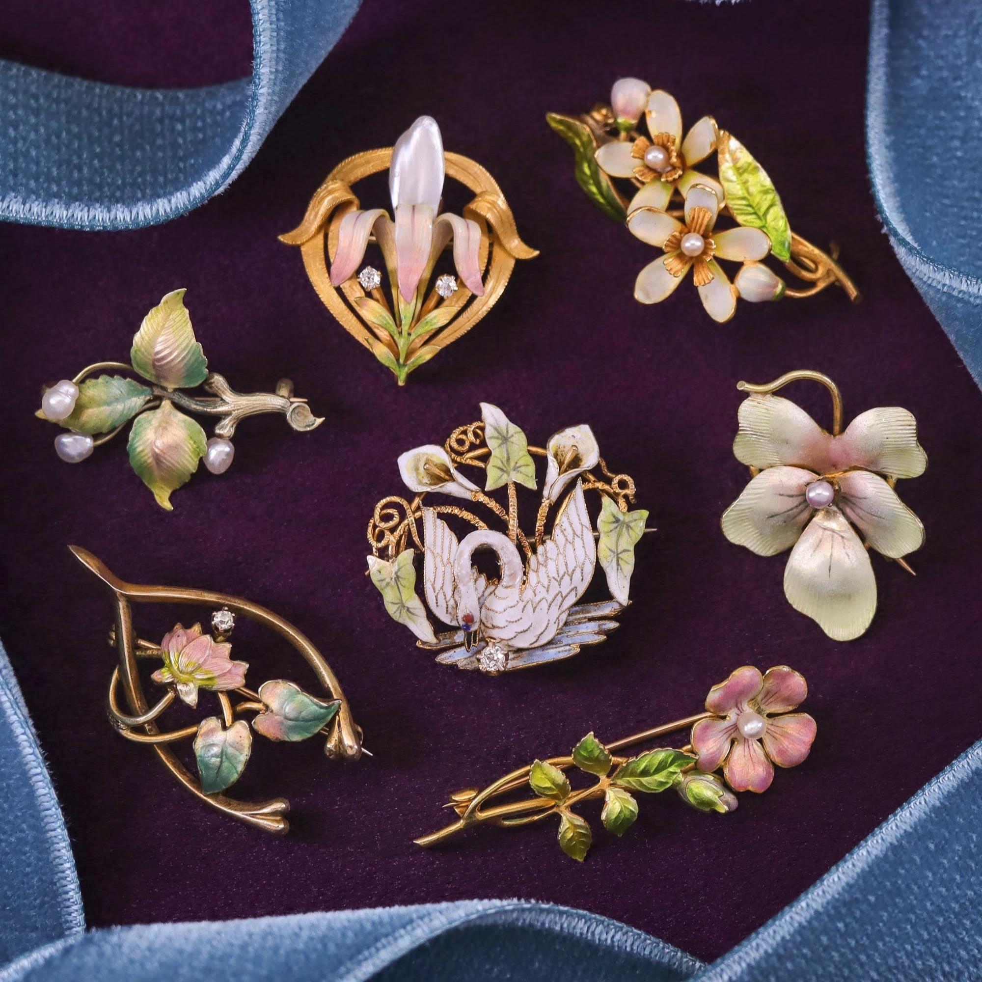 【希少】Boucherブーシェ ユリ フラワー ブローチ ヴィンテージ ゴールド 希少】Boucherブーシェ ユリ フラワー ブローチ ヴィンテージ