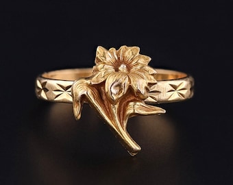 Antique Flower Conversion Ring of 10k & 18k Gold