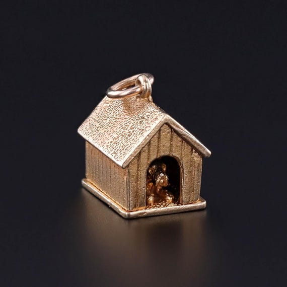 Vintage Doghouse Charm of 9ct Gold