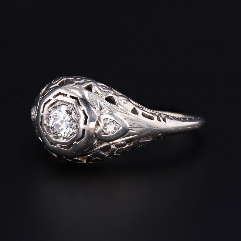 Art Deco Diamond Filigree Engagement Ring of 18k White Gold image 2
