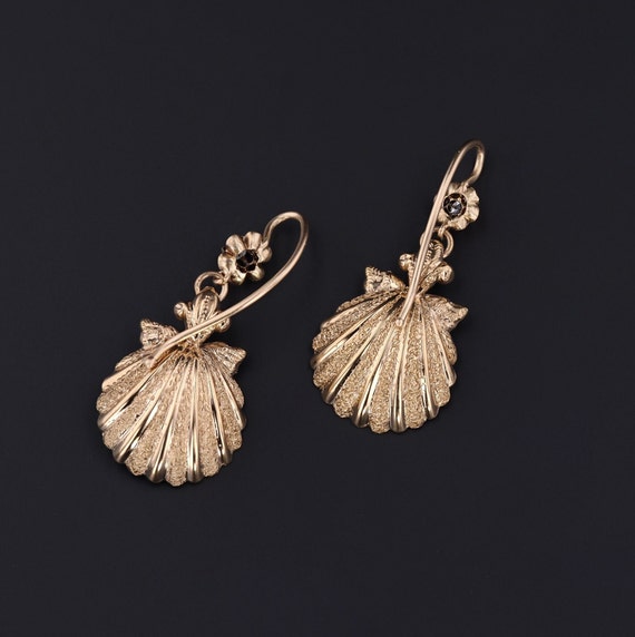 Antique Shell Earrings of 14k Gold - image 4