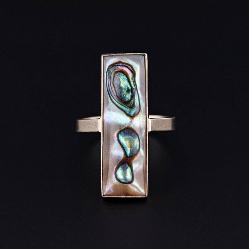Mother of Pearl Ring of 14k Gold image 1