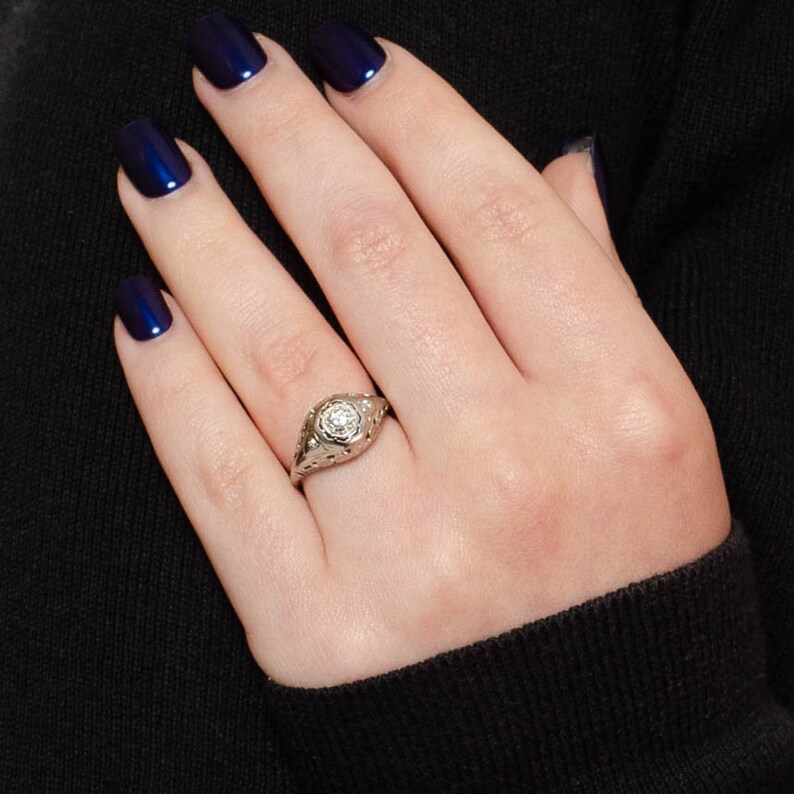 Art Deco Diamond Filigree Engagement Ring of 18k White Gold image 5
