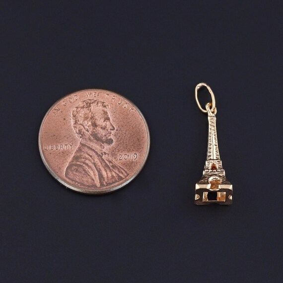 Vintage Eiffel Tower Charm of 18k Gold - image 3