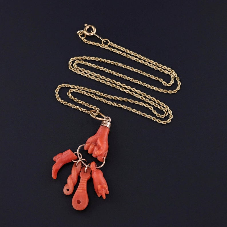 Pendentif ancien en corail fait main en or 14 carats image 3