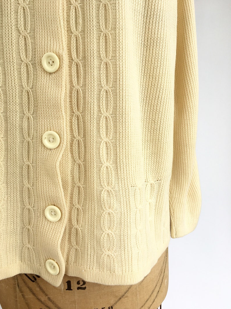 1970/'s Buttercream Cable Knit Cardigan