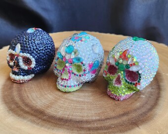 Bejeweled Crystal Skull: Small Bling Figurine