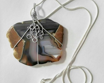 Agate necklace, wire jewelry, unisex statement necklace, agate jewelry