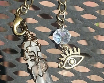 Crystal Point Pendulum/Pendant with All Knowing Eye, eye of horus