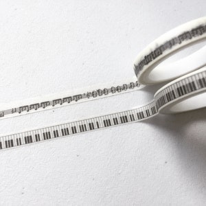 Cinta washi delgada con música de piano, washi con notas musicales, washi para planificadores de amantes de la música, cinta para envolver regalos, cinta para manualidades, suministros para planificadores, regalo de música