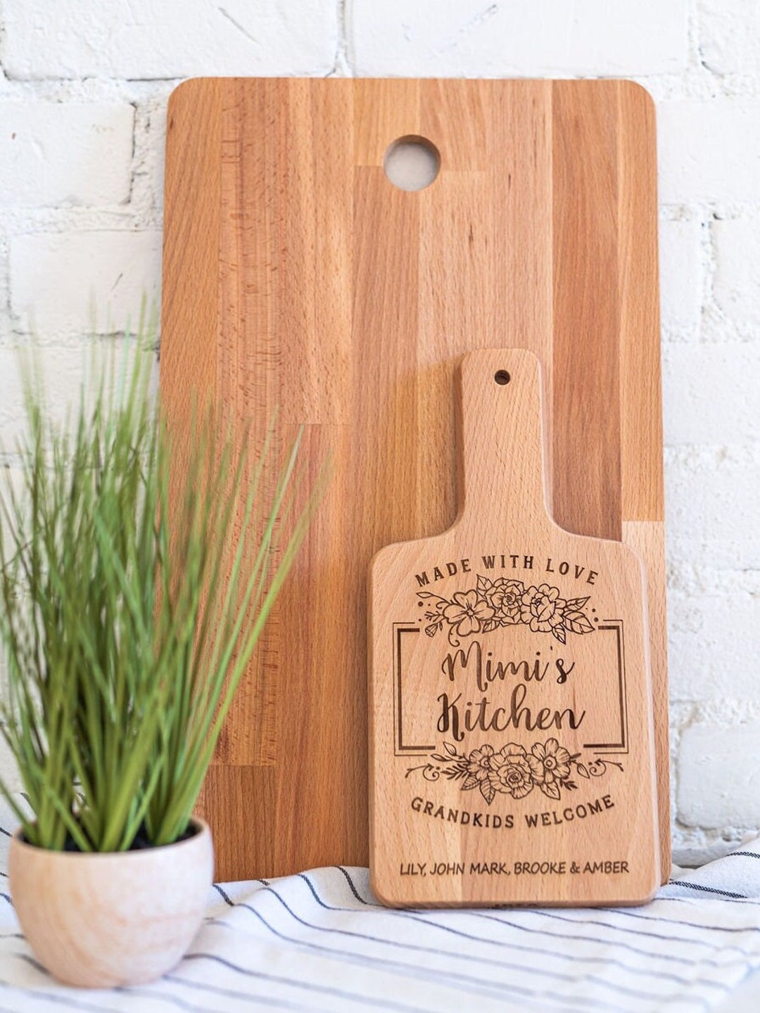 Personalized Grandma's Kitchen Cutting Board, Gift for Grandparents ...