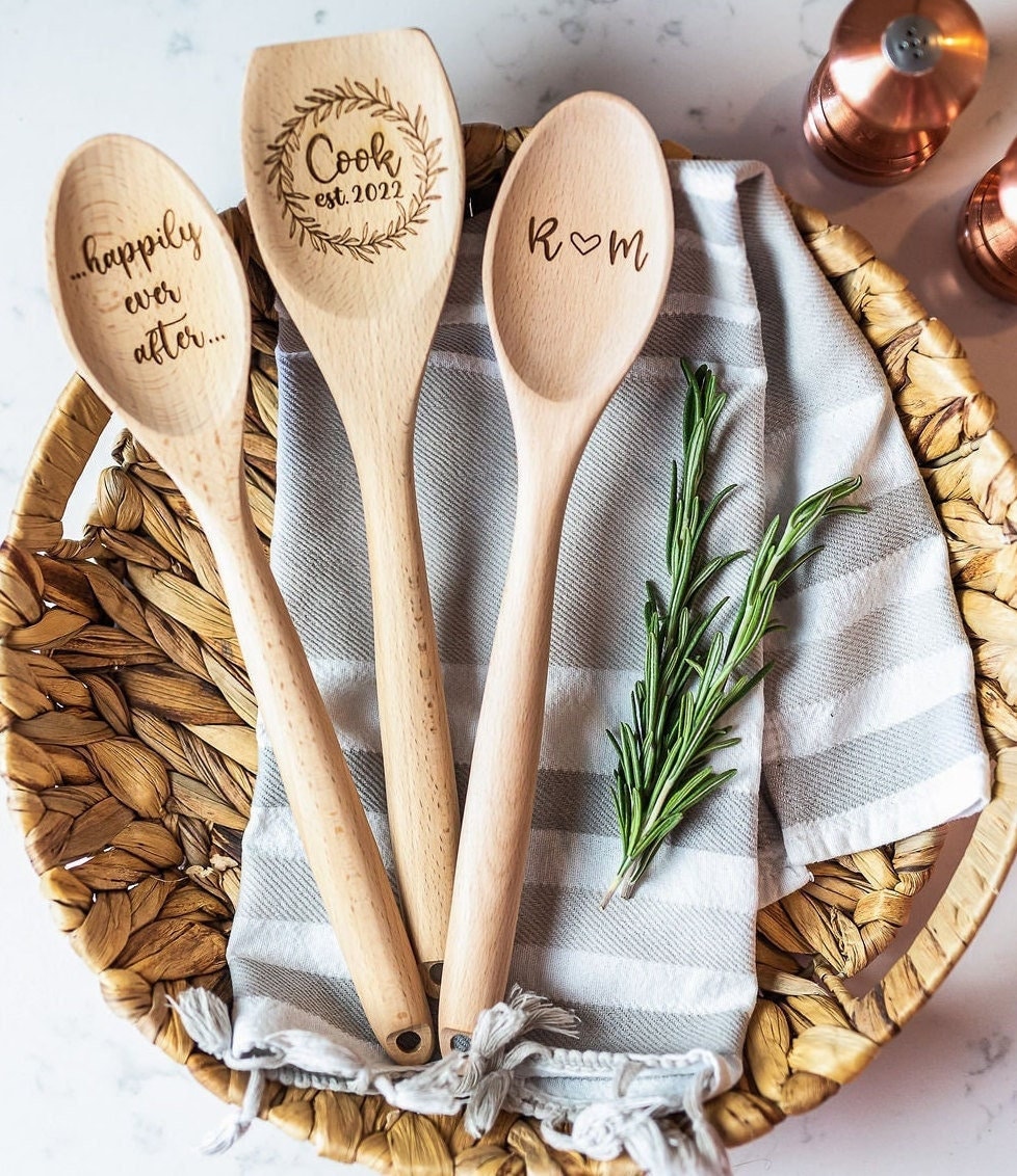 Measuring Spoons for the Wedding Couple. Engraved Wooden Spoons