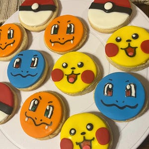 Pikachu and friends , Squirtle, Bulbasaur and Charmander 12 sugar cookies
