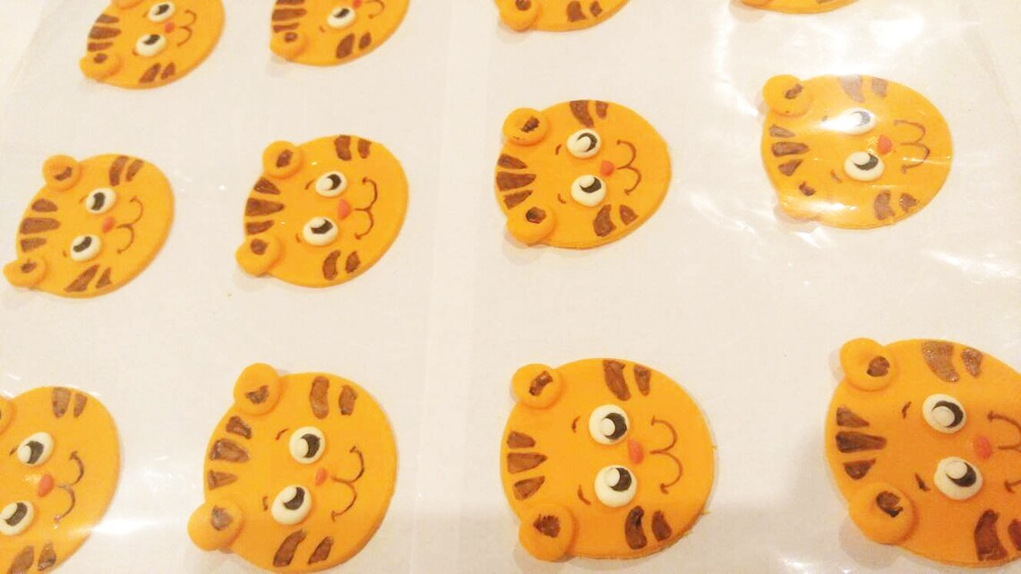 Daniel Tiger Fondant Cupcake Toppers O the Owl Katerina - Etsy