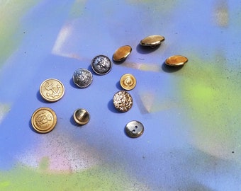 11 Vintage Metallic Buttons Vintage Sewing Sewing Project Seamstress Gold Buttons Silver Buttons Vintage Buttons