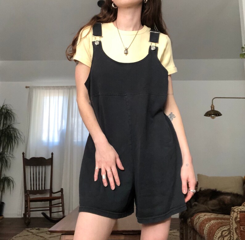 black overall jumper