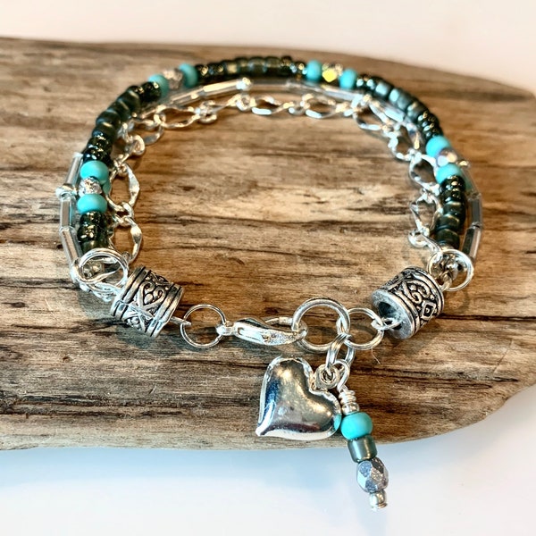 Boho bracelet, Gray, Aqua Blue,Silver Gift,Beaded Boho Bracelet with Chain, Faceted Seed Bead Wrap with Charm, Silver tube, Charm bracelet