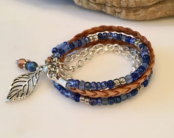 Pulsera envolvente, pulsera de cuero con cuentas, pulsera color canela/azul denim, hecha a medida, pulsera boho, pulsera de cuero envolvente, pulsera de cuero envolvente doble, pulsera tipo brazalete