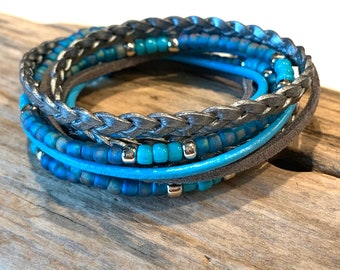 Pulsera de cuero bohemia, pulsera envolvente de cuero con cuentas, pulsera envolvente de lujo, pulsera envolvente gitana/plata metálica/azul, turquesa, pulsera tipo brazalete/rockera/