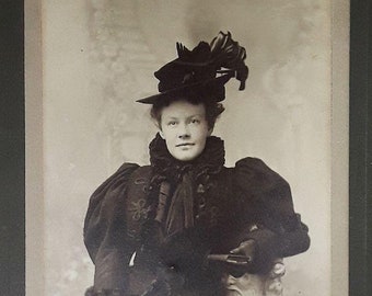 Queen of Crows--Large Antique Taxidermy Cabinet Card Photo, Id'd, 9" x 6.5"