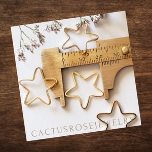 21mm KC Gold Tone Seamless Star Connector Findings
