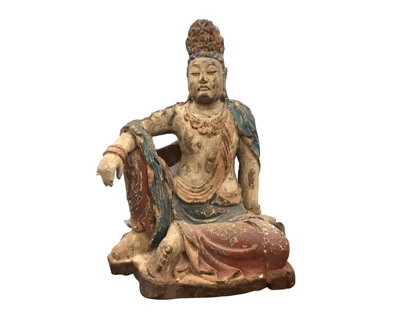 Chinese Painted Wood Seated Guanyin Statue Chinese Painted Wood Seated Guanyin Statue