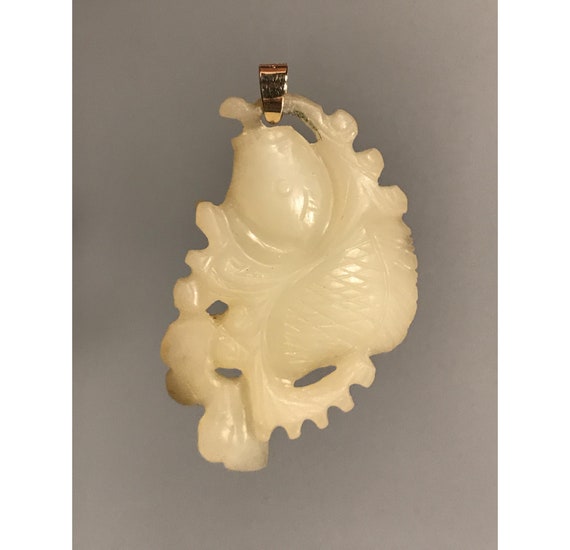 Qing Dynasty Antique Chinese White Serpentine Jad… - image 1