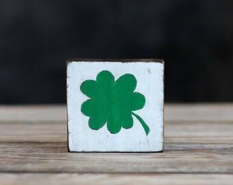 Shamrock Shelf Sitter, St. Patrick's Day Decor