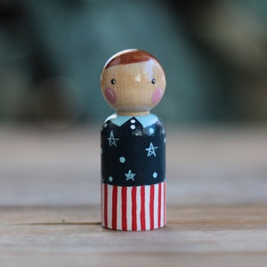 Patriotic Boy Peg Doll, Patriotic Tiered Tray Decor, Hand Painted Americana Figurine