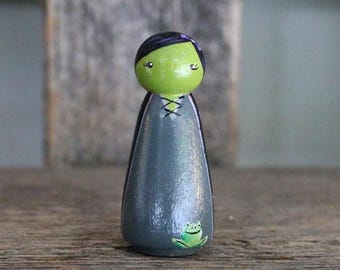 Hand-Painted Halloween Witch Girl Peg Doll with Frog, Original Folk Art Figurine