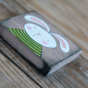 Primitive Bunny Sign, Pink and Green Bunny Wall Decor, Primitive Shelf ...