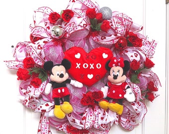 Mickey and Minnie Valentine’s Day Wreath, Mickey and Minnie Valentine’s Day Heart Wreath, Valentine’s Day Plush Character Wreath