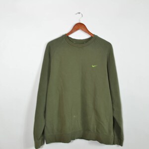 nike sweatshirt vintage green