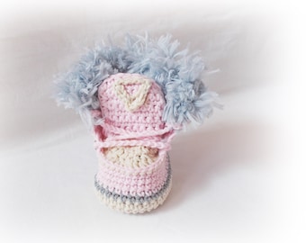 Crochet Baby girl  pink boots