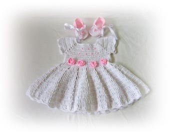 Crochet Baby Dress with sandals, White & Pink Infant Outfit ,Newborn Girl Dress Set ,Baby Shower Gift , Floral Crochet Dress