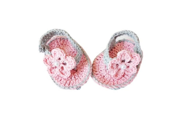 Baby flip flop best sale sandals
