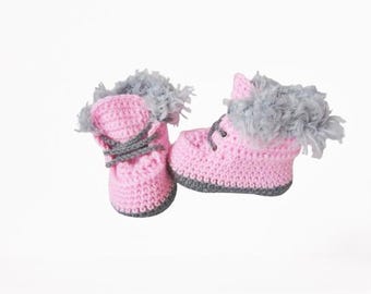 Crochet Baby girl booties, Newborn Pink shoes