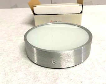 Art deco aluminium wandkandelaar, opaline glas, BPM, Spanje