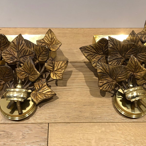 Sconces (2), wall lights, gilded bronze, luxury lighting, attr Maison Bagues, Napoleon lll, Empire, Versailles, hyper vintage, rare