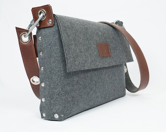 Felt Satchel Messenger Bag: Handmade Wool Leather Unisex Bag