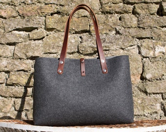 Felt Shoulder Bag, wool felt handbag for women. leather and felt purse for every day bag.