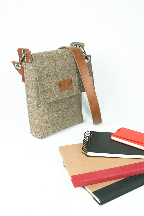 A4 Portait Bag Cross Body Bag Messenger Bag Wool Felt Bag Felt Bag Etsy UK