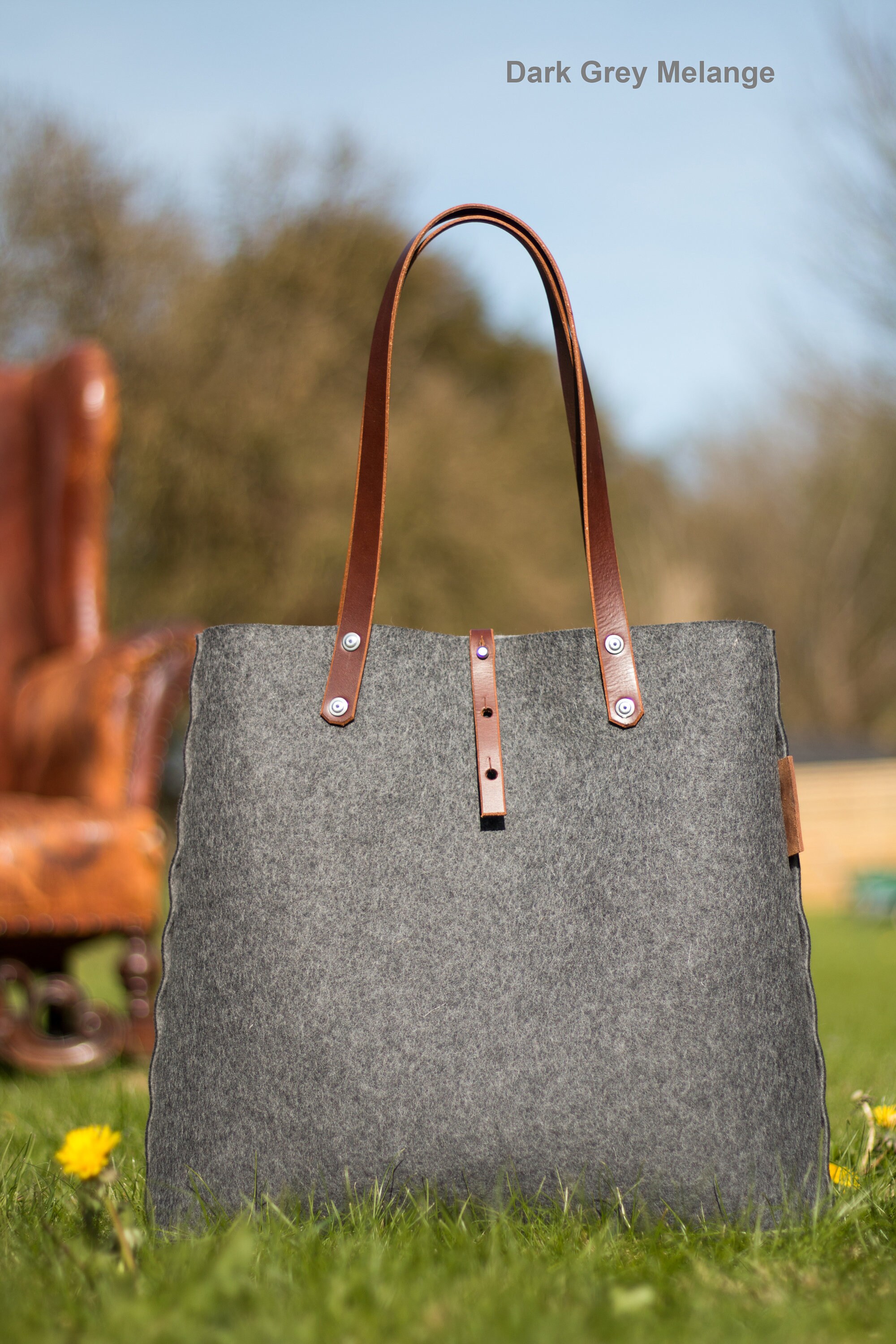Felt shopper hotsell